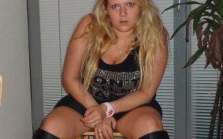 Julia1987