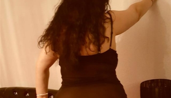 Hot-Anna