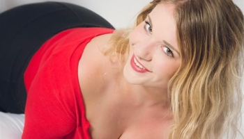 NaomiHotShow