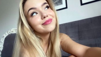 blondeJolie