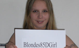 Blondes85DGirl