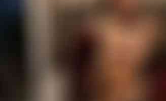 Elli_Young