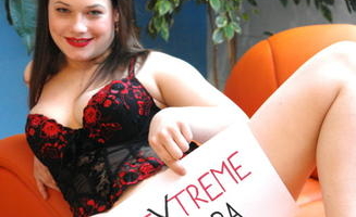 extremelara