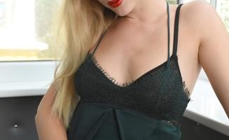 Genevieve18