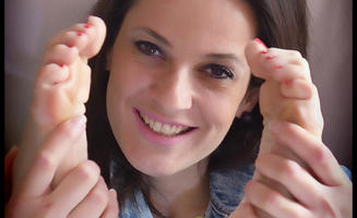 KinkyMoni