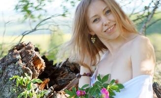 Lena-Blonde
