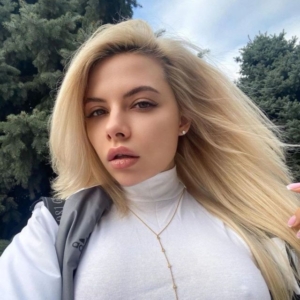 EmilyYummy