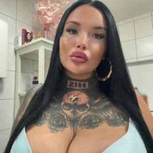 MelinaCurves