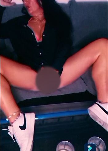 dil*o Couch besser kann man den Abend nicht ausklingen lassen oder