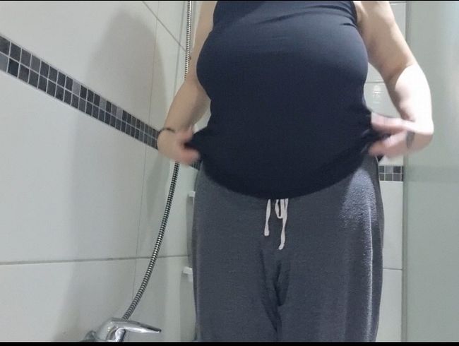 Komm mit wir gehen duschen