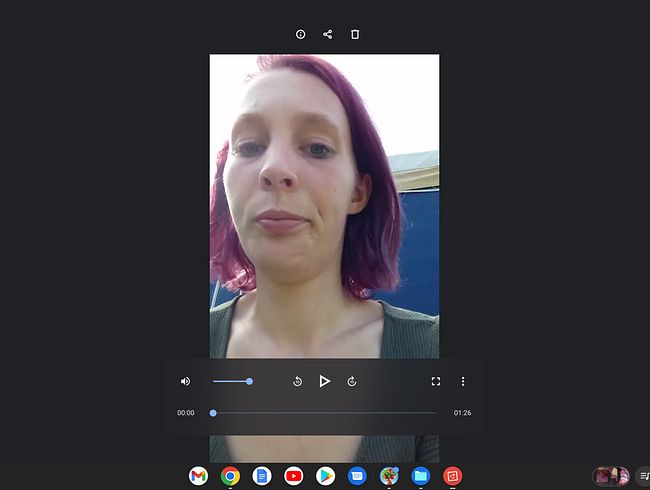 Beim nachbarn in den Garten gepi**t