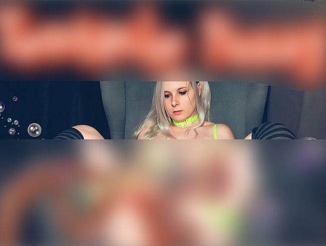 fi** meine Pu**y mit meinem Tentakel