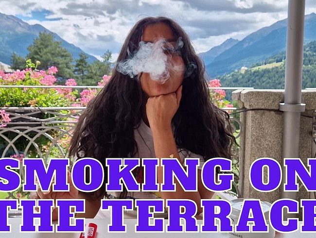 Rauchen auf der Terrasse