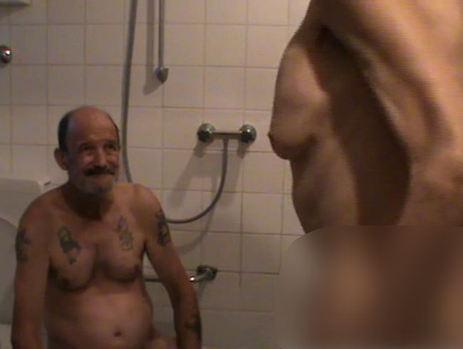 Peter über Kopf gepi**t