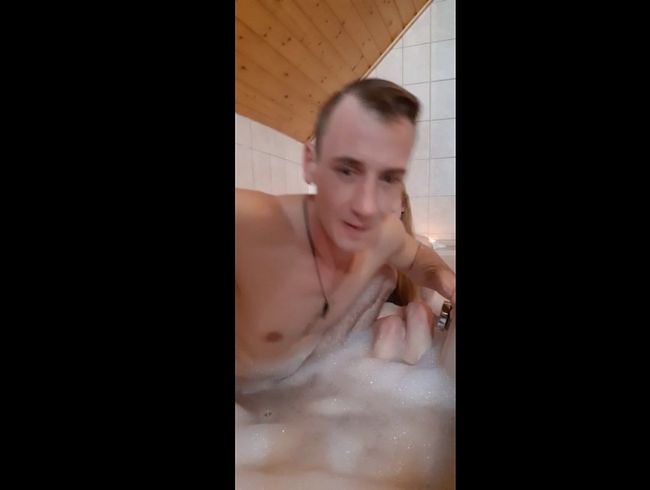 Badespaß mit bl*wjob