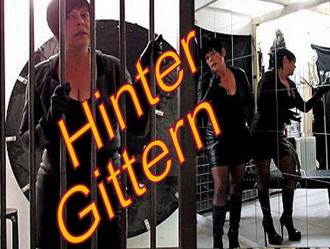 Lederherrin Julia erwartet dich!!!