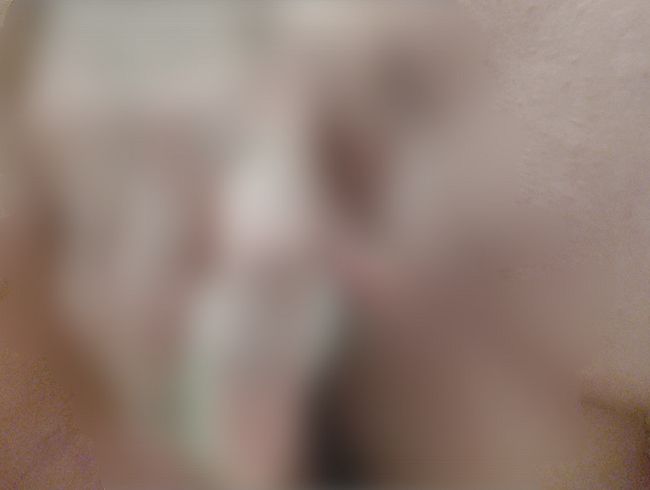 Orgasmus mit spri**en!