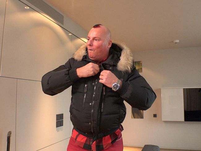 Geweckt - Gefi**t        und sper*a zum Frühstück