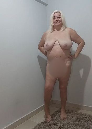 Ganz nackt, bin bereit