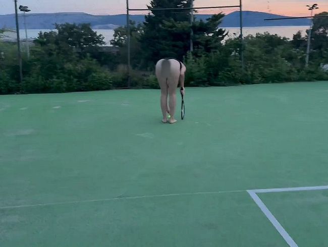 Vom Tennisplatz ins Bett. Hotelchef darf auch mal rein. Bin ich die Hotelschlampe?