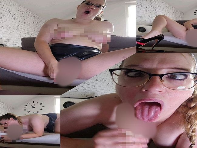 Mini Squrit Solo dil*o fu*k