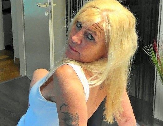 Hilfst du mir beim squirten ?