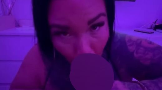 Eingeölt und durchgefi**t!