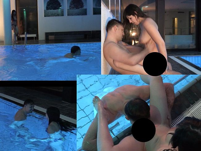 Mitten im Schwimmbad gefi**t!!!