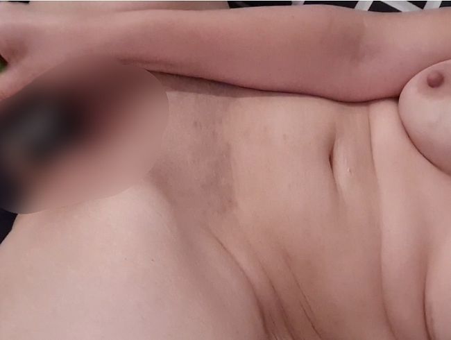 Aubergine in meiner fo**e