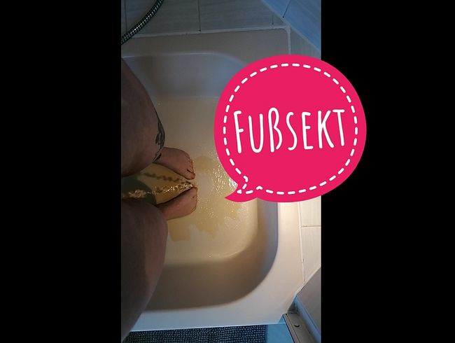 naturs*** auf die Füße