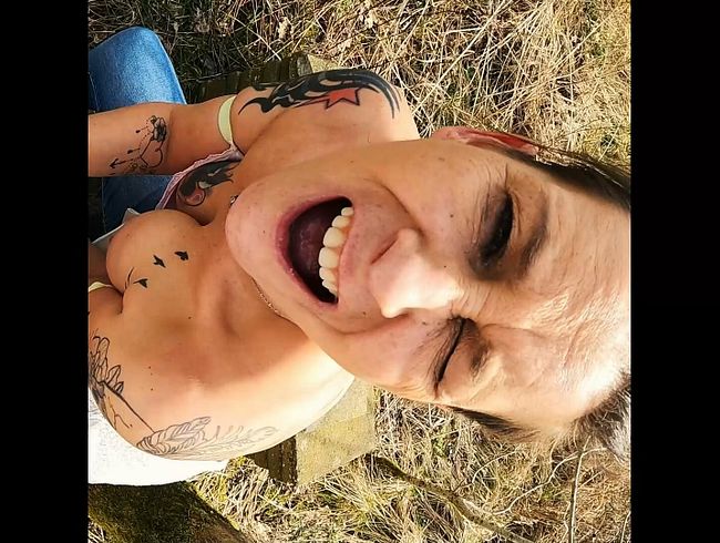 Geiles POV outdoor bla*en