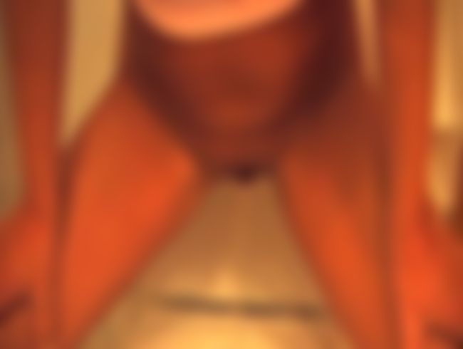 voll in das WC gepi**t