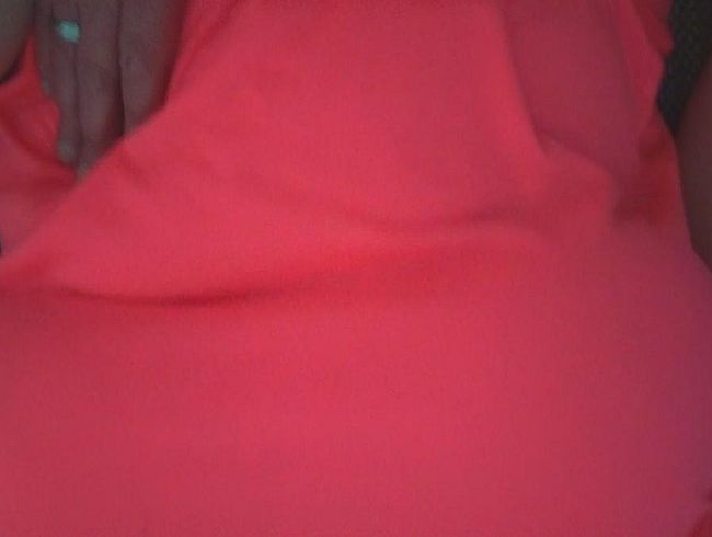 Willst du meine nasse fo**e fi**en?