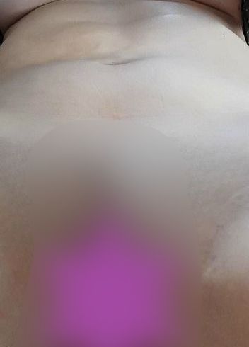 fin**r- und dil*ospiele mit meiner feuchten Pu**y und meiner Perle (ordentlich musc**sa*t)