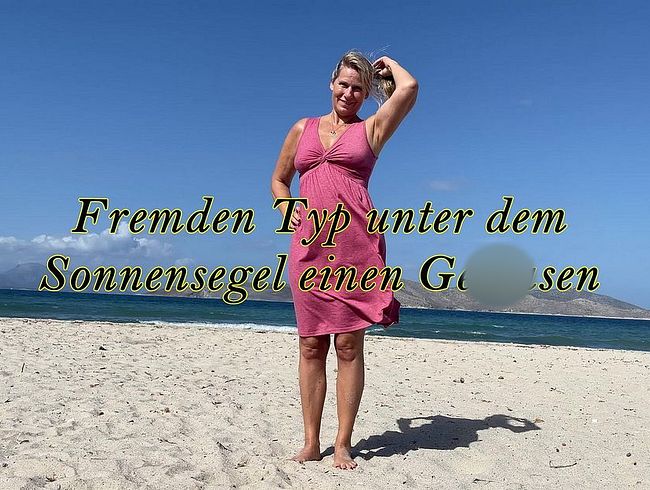 Fremden Typ unter dem Sonnensegel einen Gebla*en