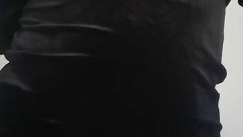 Meine prallen Euter lassen meine musc** pulsieren