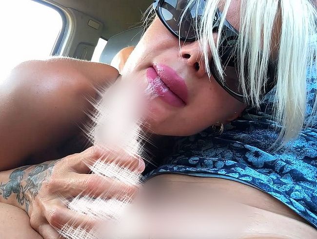 s*xy Mitreisende bezahlte die Reise mit einem bl*wjob, machte ein Selfie und bekam sper*a