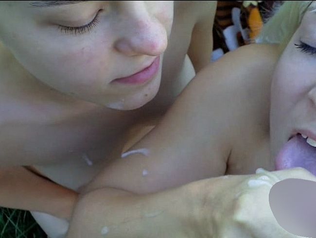 Lesbische sper*aküsse: Doppelter-bla*en!