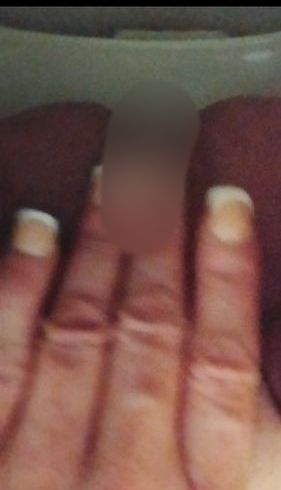 Frischer Morgenurin aus der Quelle! Mund auf....und schön schl**ken