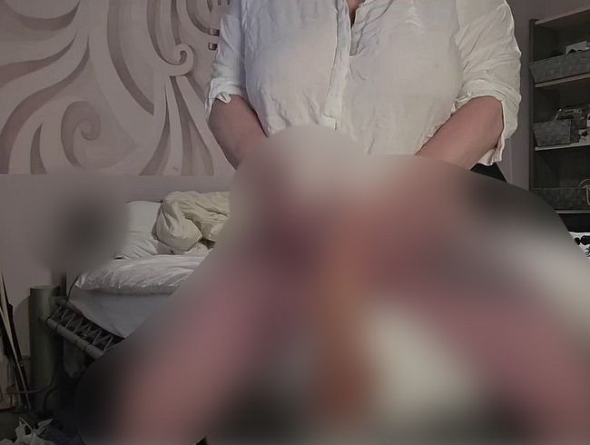 Happy Birthday-fi** mit dickem dil*o