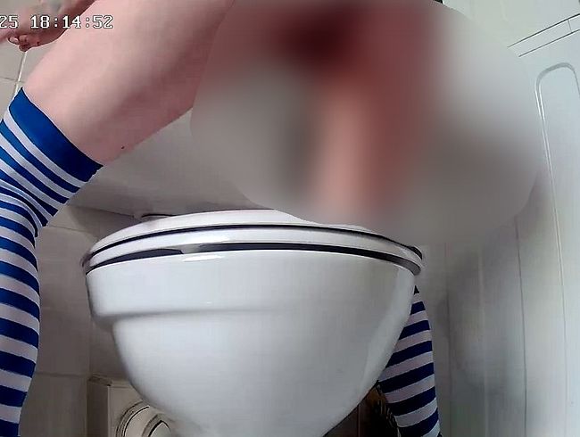 dil*o reiten auf dem Klo