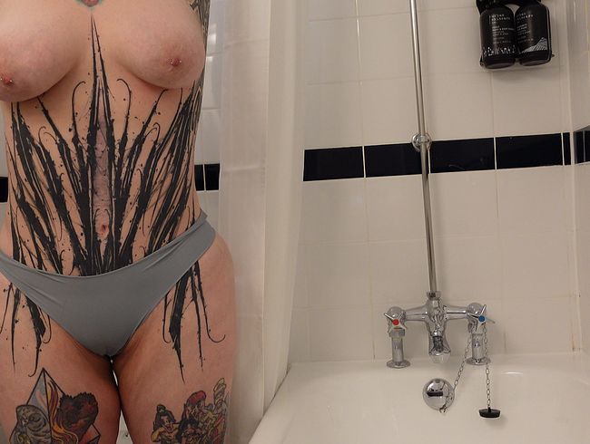 Komm mit mir duschen ????