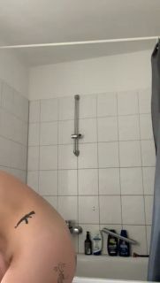Ich beim duschen
