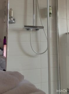Duschen mit meinem roten Freund 😉