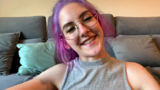 Sei meiner feuchten Muschi ganz nah!