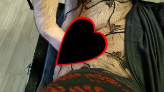 Sklavin Miriam gnadenlos gefingert